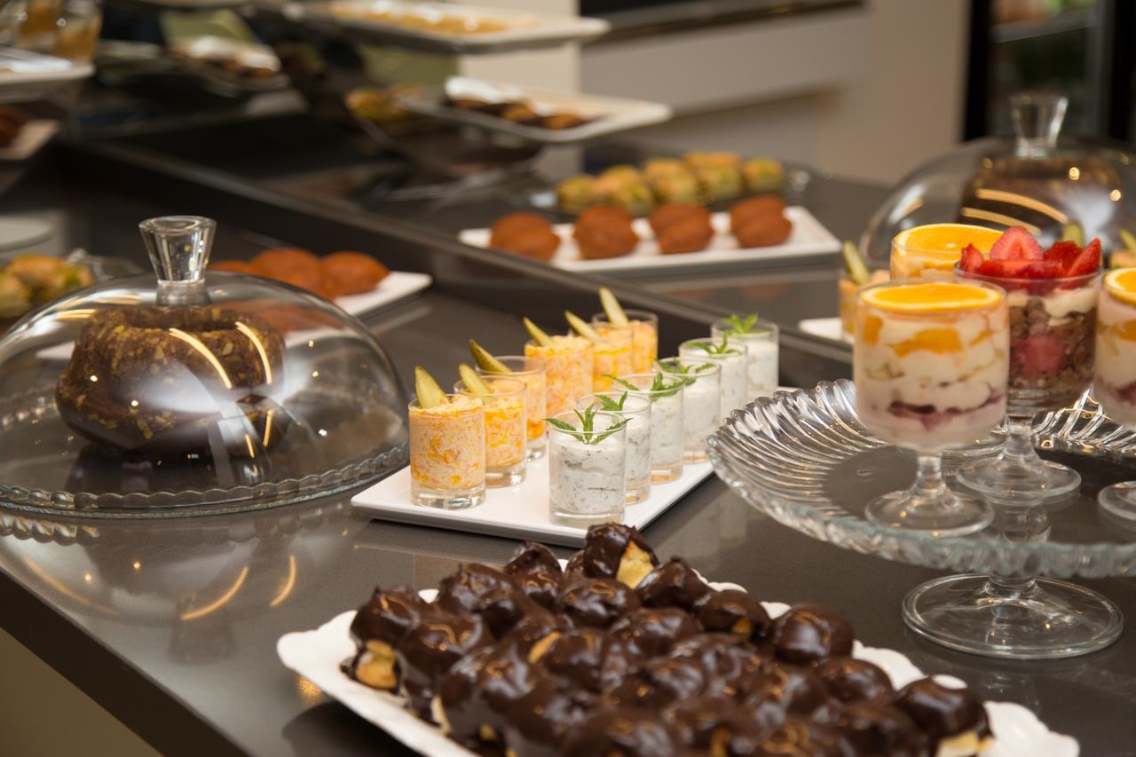 Tn&Co Exclusive Cip Suites And Primeclass Rooms (Adults Only) 무글라 외부 사진