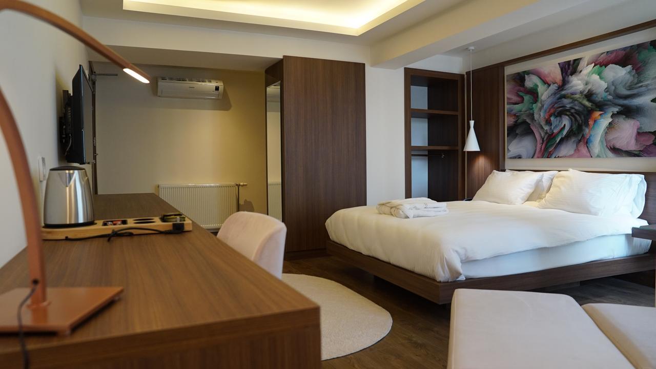 Tn&Co Exclusive Cip Suites And Primeclass Rooms (Adults Only) 무글라 외부 사진